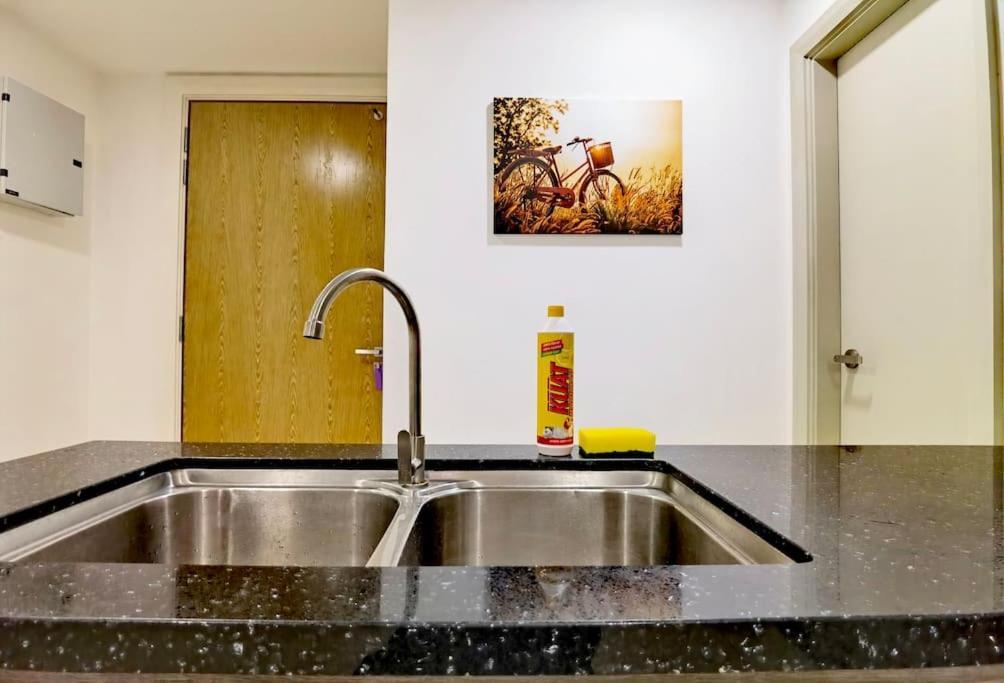 B0812 South Key Mosaic Midvalley Ksl Sgciq 2Bedroom Netflix!! By Stay Johor Bahru Exterior foto